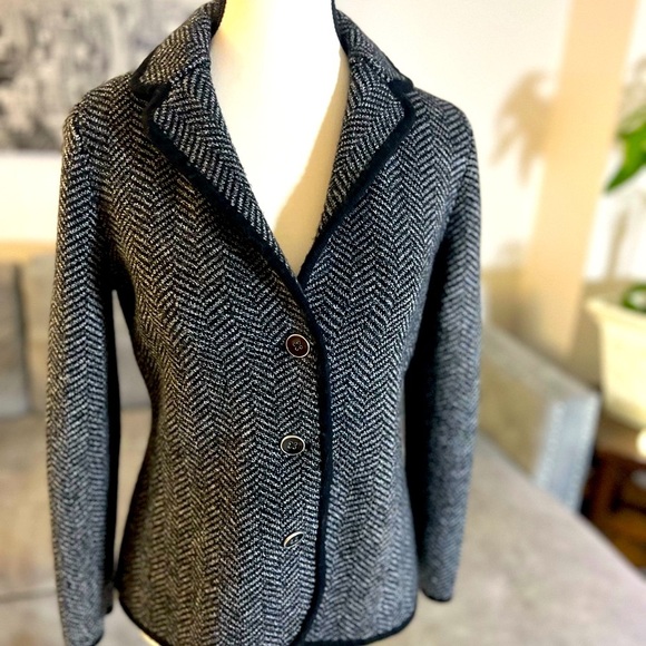 ✅ Talbots Black and Gray Herringbone Cardigan Sweater - Picture 3 of 16